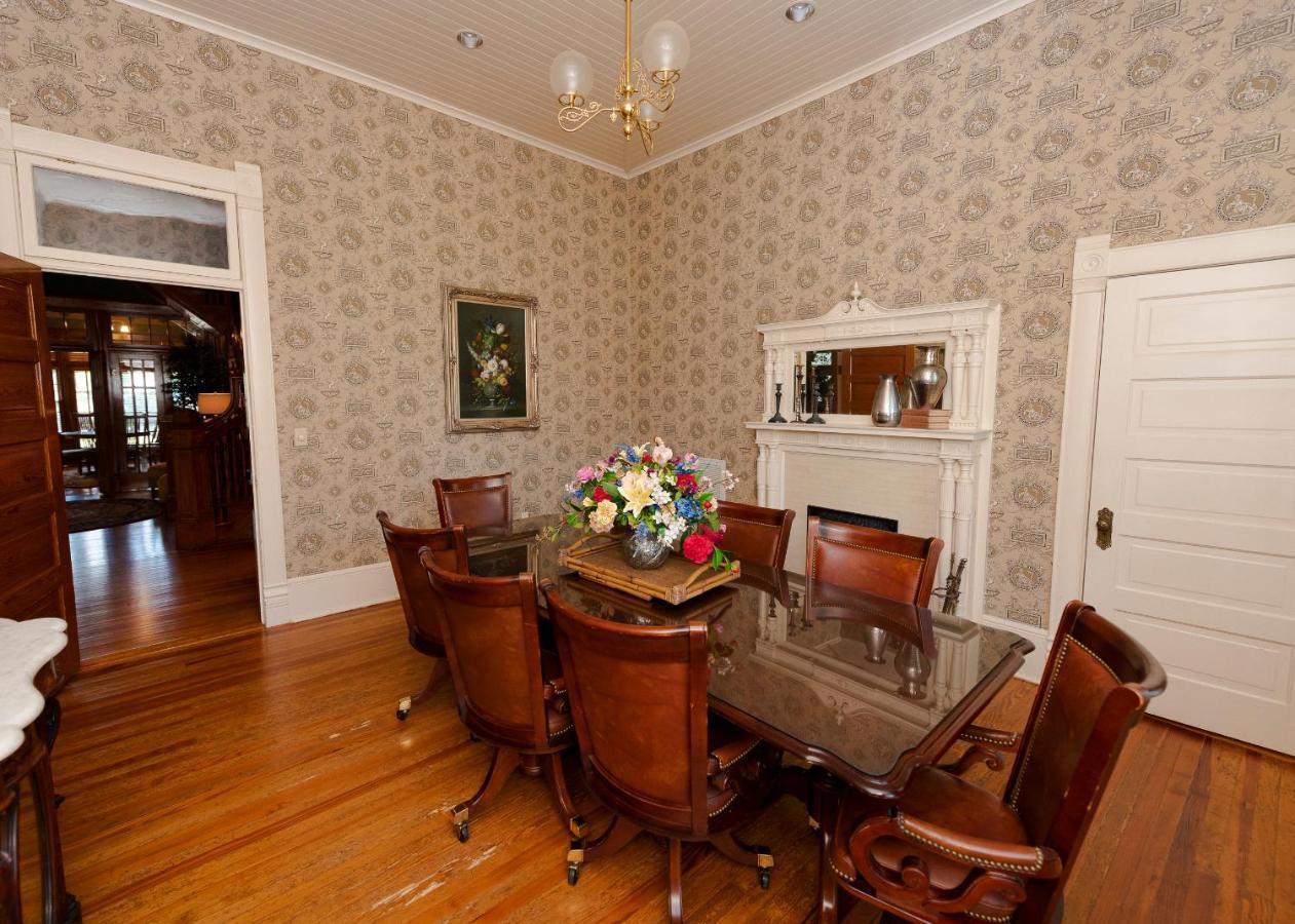 Captain Henderson House Hotell Arkadelphia Eksteriør bilde