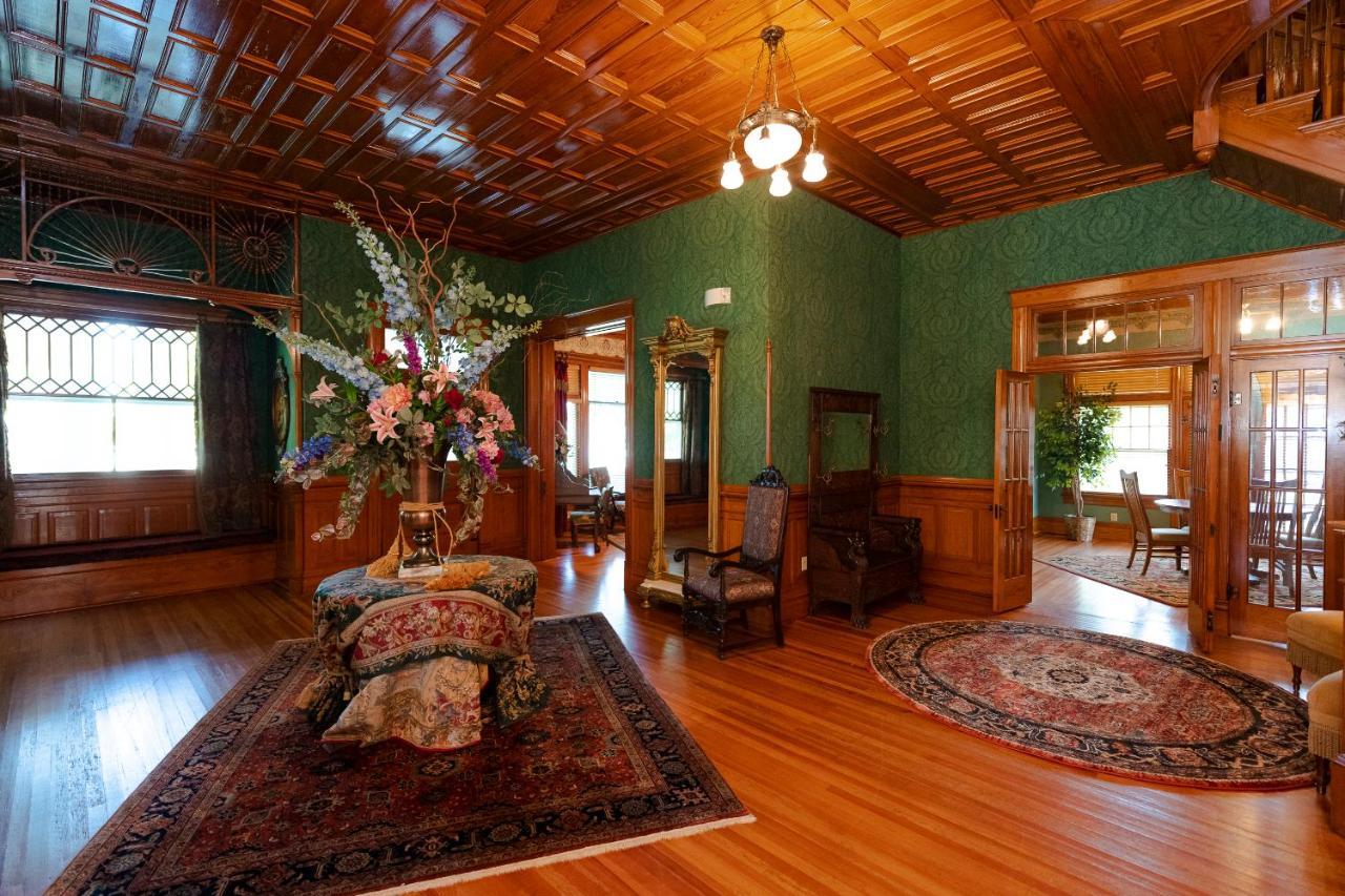 Captain Henderson House Hotell Arkadelphia Eksteriør bilde